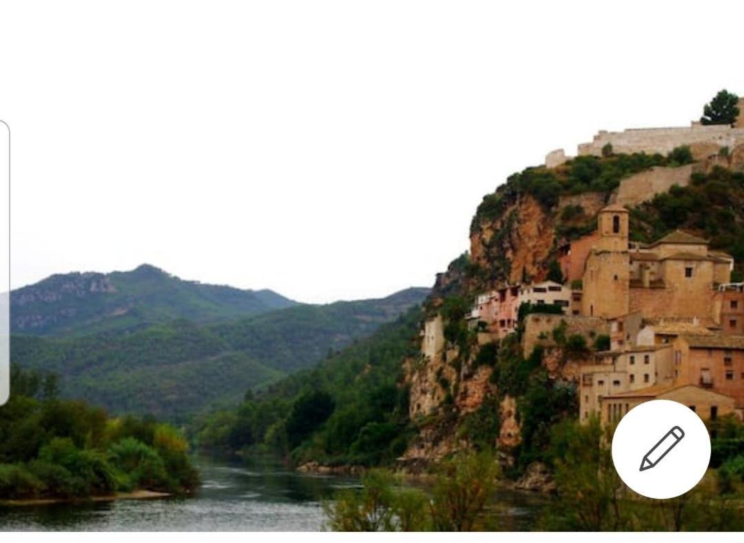 Casa De Danann Βίλα Rasquera Εξωτερικό φωτογραφία